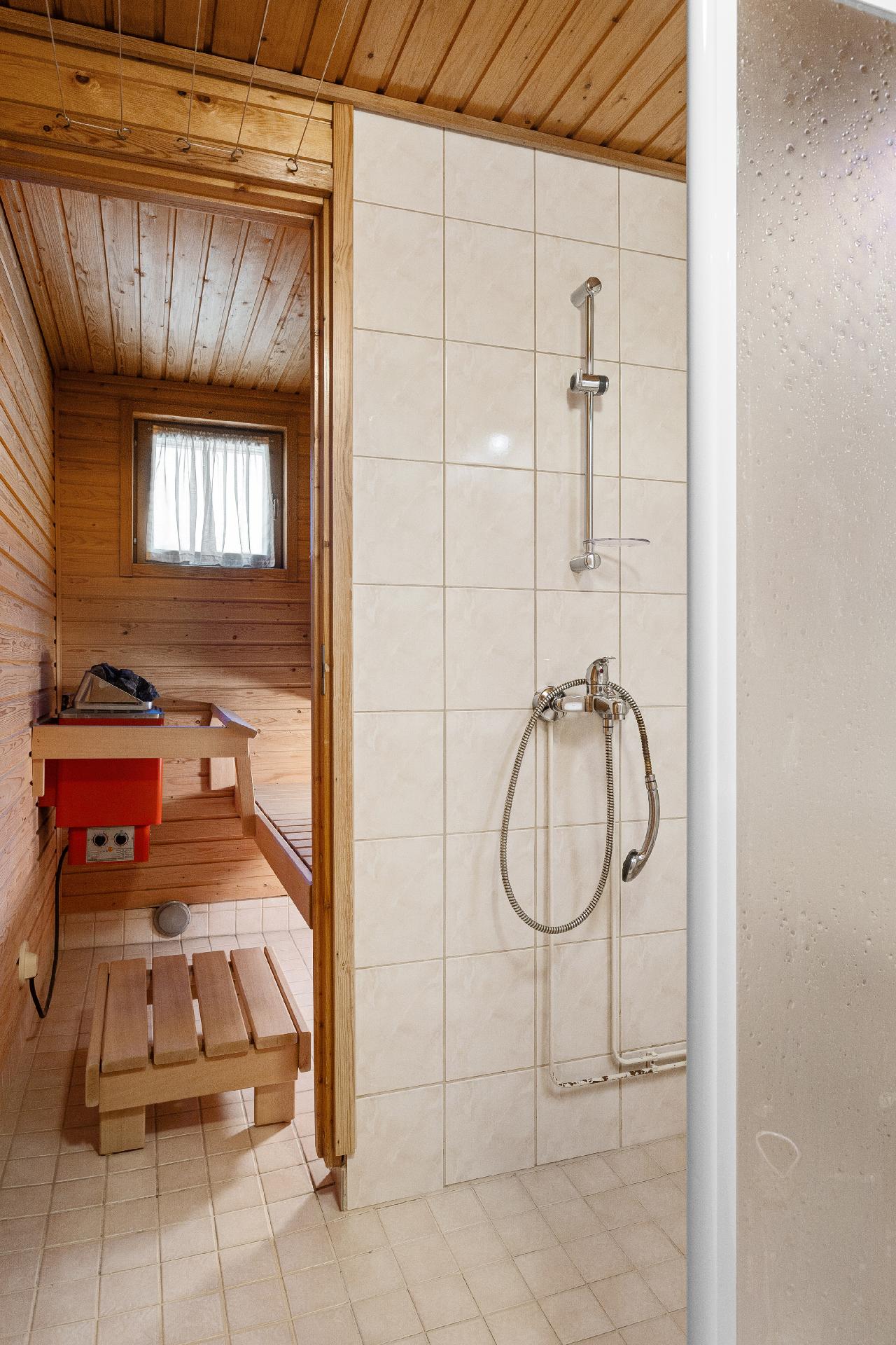 Väinöläntie 10, Käpylä, Kouvola