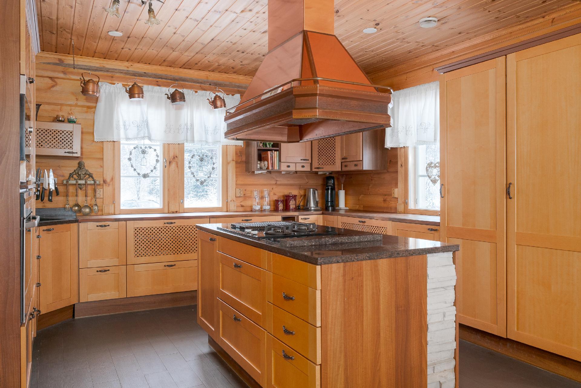 Aatulantie 214, Suolahti, Äänekoski