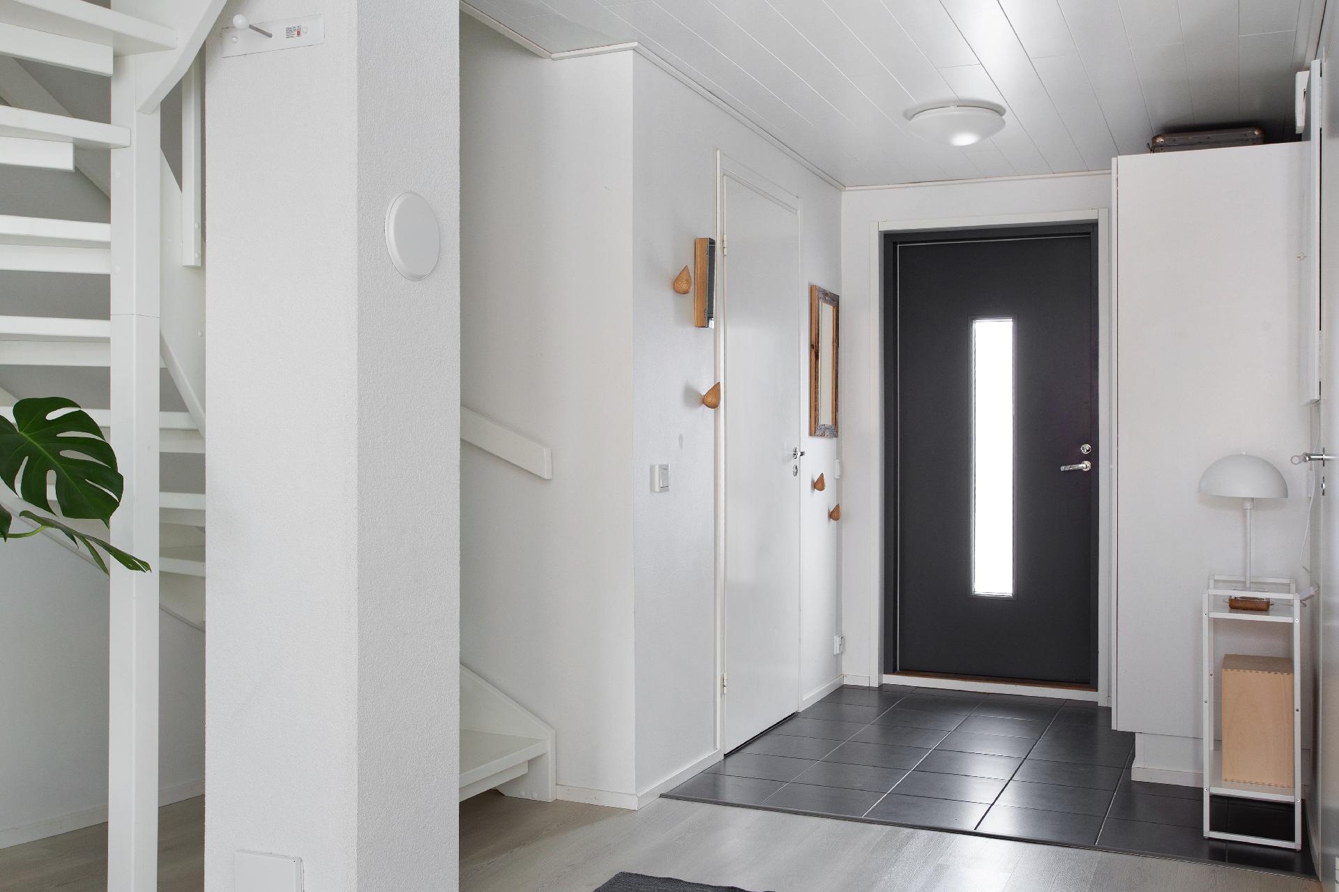 Valssimyllynkatu 11, Myllypuro, Helsinki