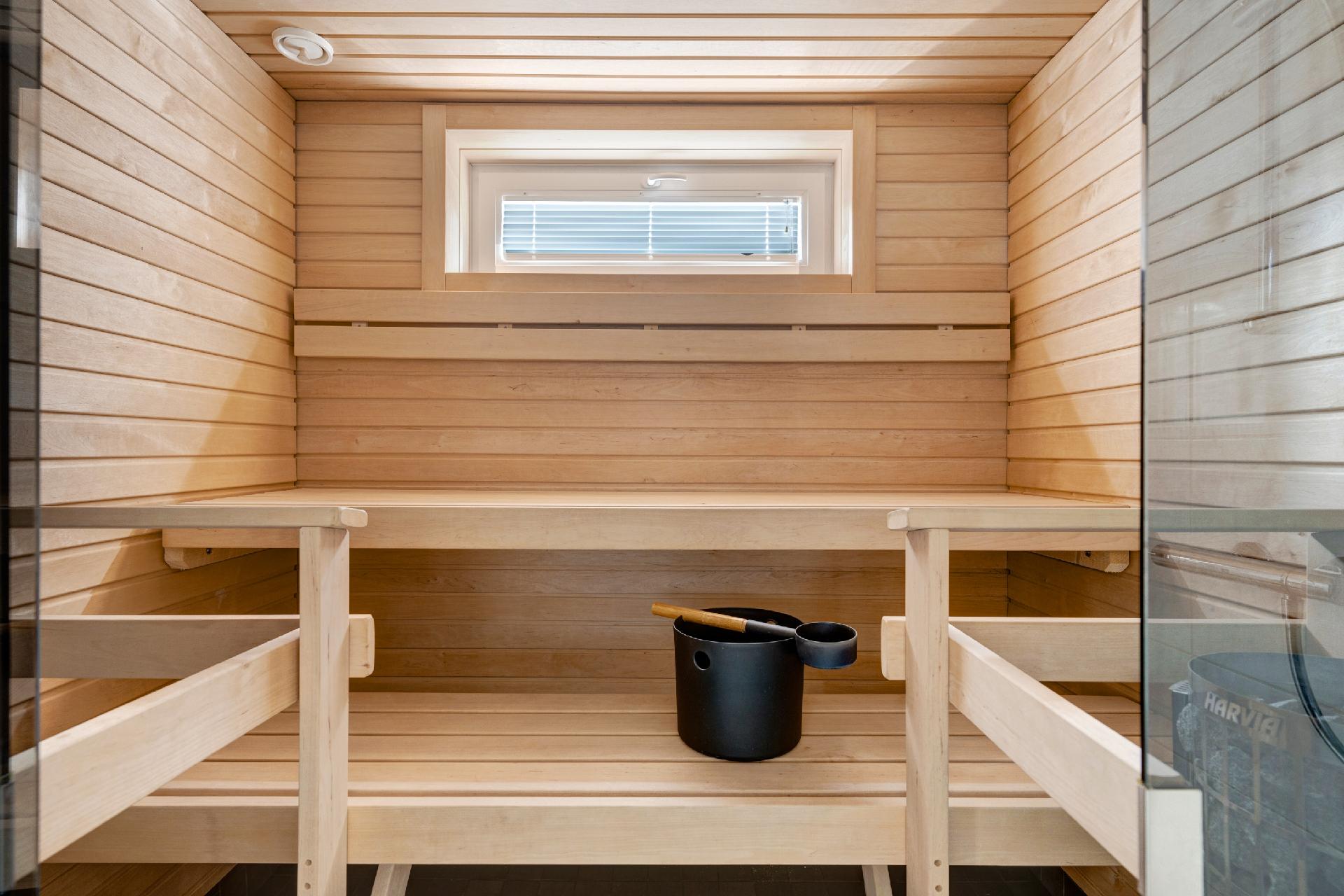 Valssimyllynkatu 11, Myllypuro, Helsinki