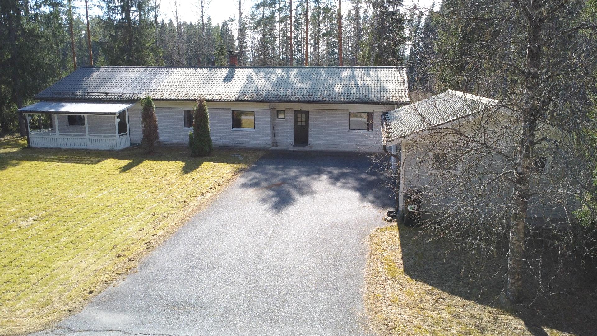 Rinkitie 26, Kaistila, Kurikka