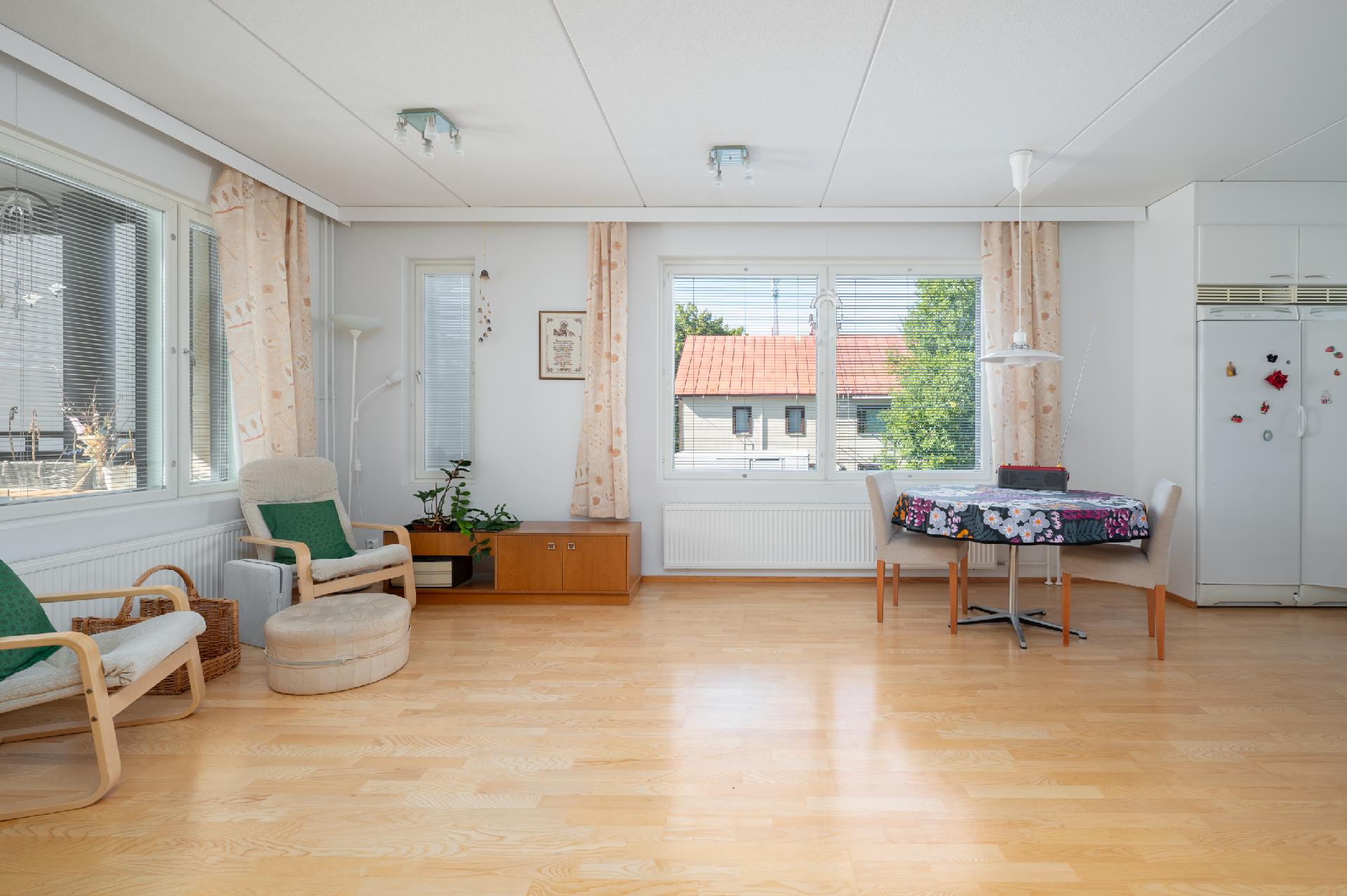 Pratikankuja 9, Kirkonkylä, Nurmijärvi