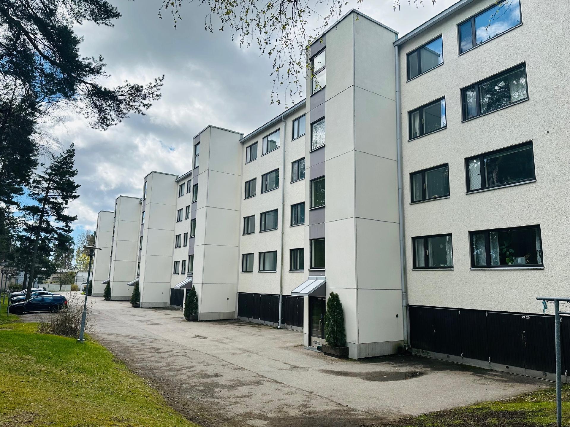 Myllypadontie 8, Myllypuro, Helsinki