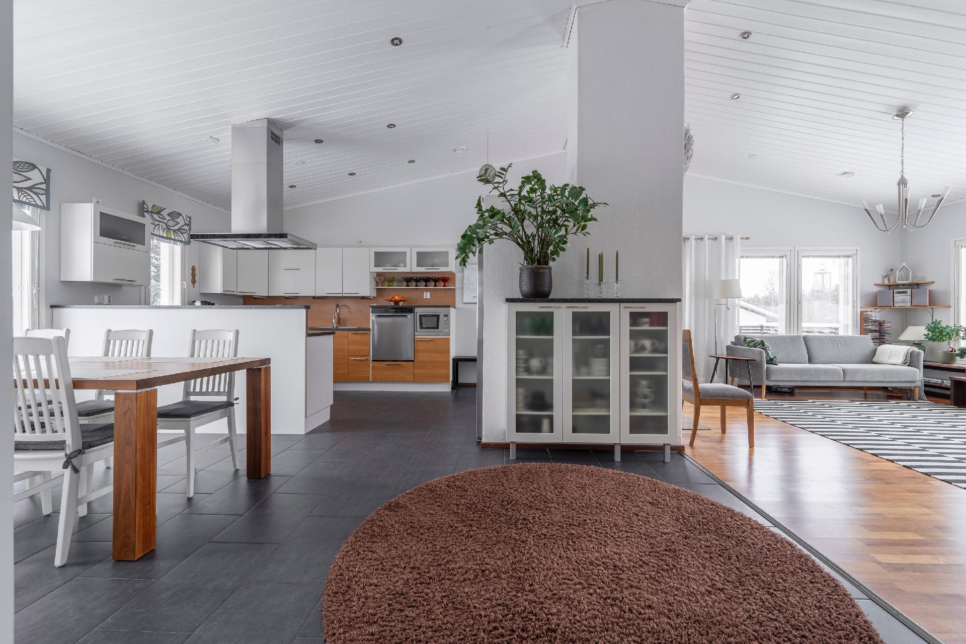 Raviraitti 3, Saaristokaupunki, Kuopio