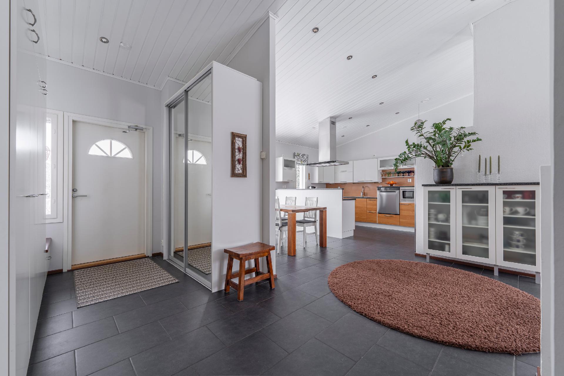 Raviraitti 3, Saaristokaupunki, Kuopio