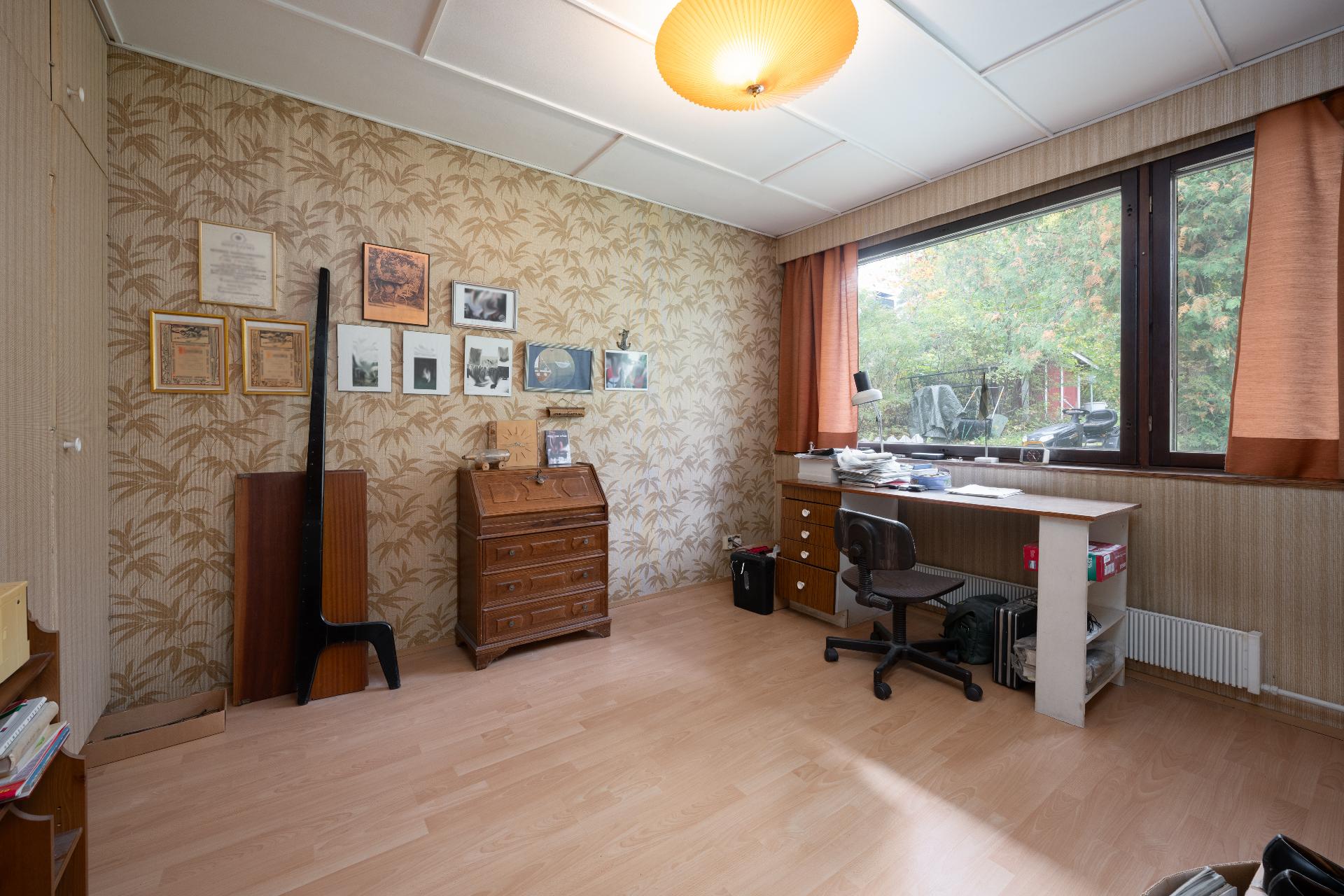 Tarhurintie 6, Klaukkala, Nurmijärvi