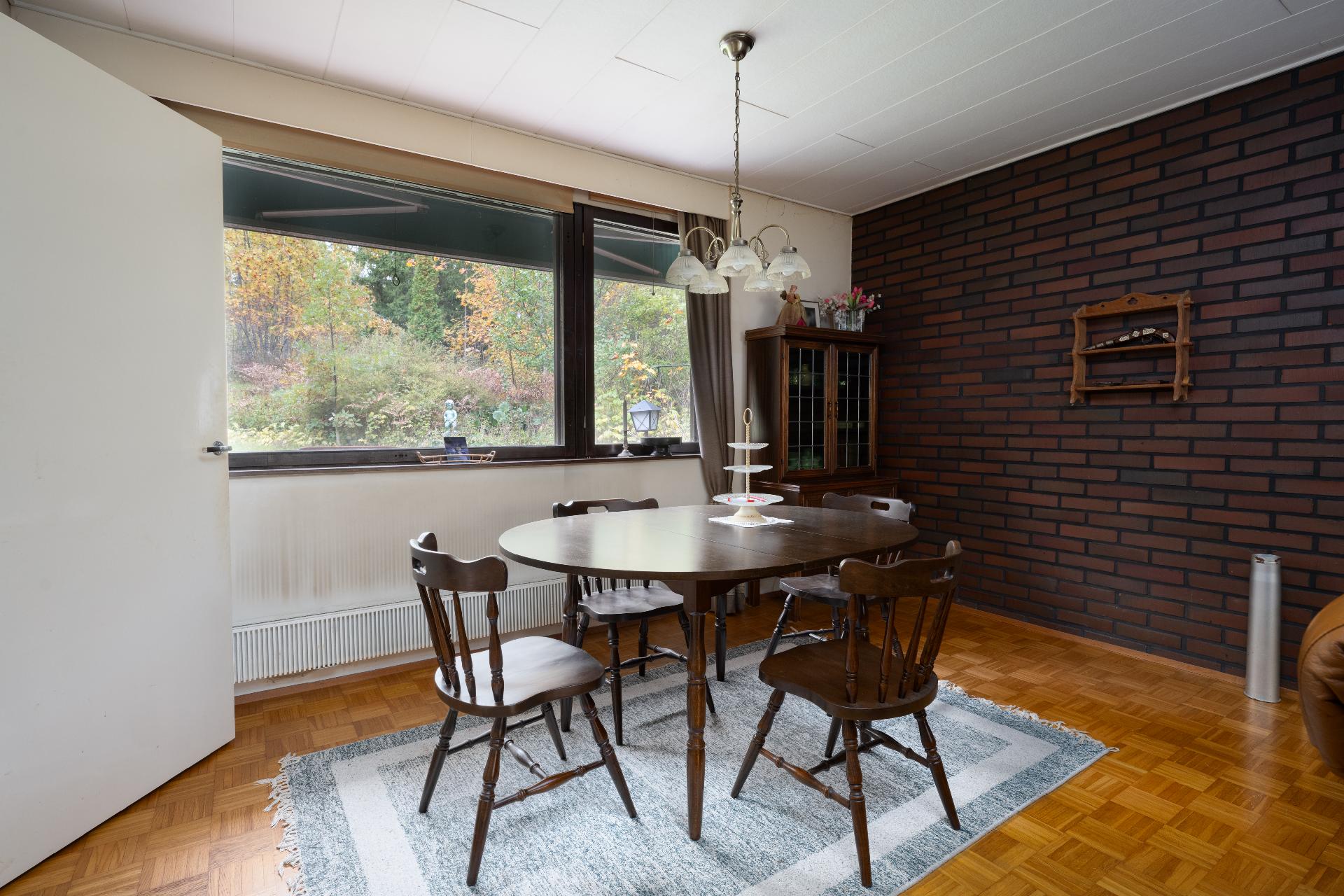 Tarhurintie 6, Klaukkala, Nurmijärvi