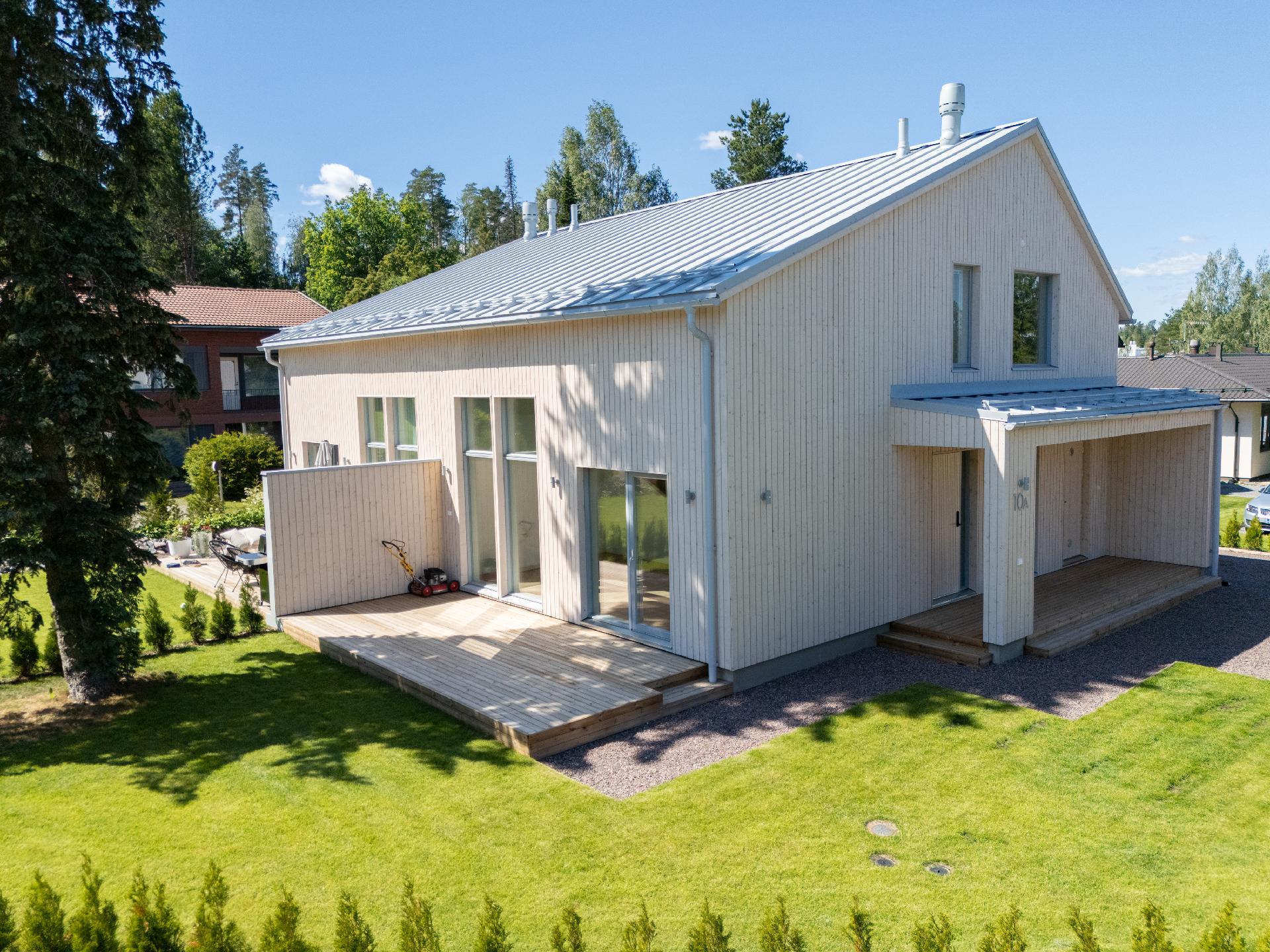 Maaniituntie 10, Kirkonkylä, Nurmijärvi