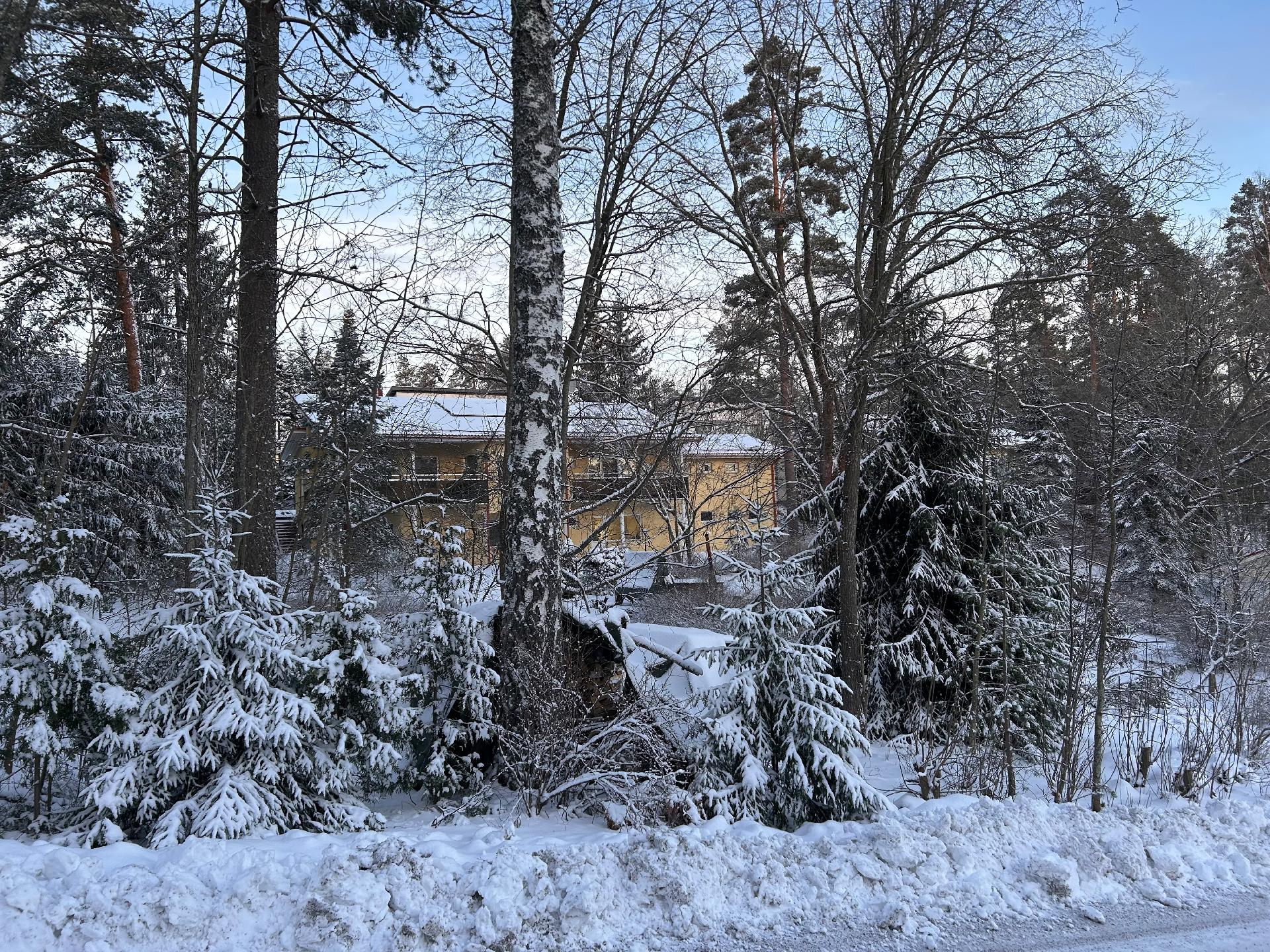 Saunamäentie 13, Kaupunginkallio, Espoo