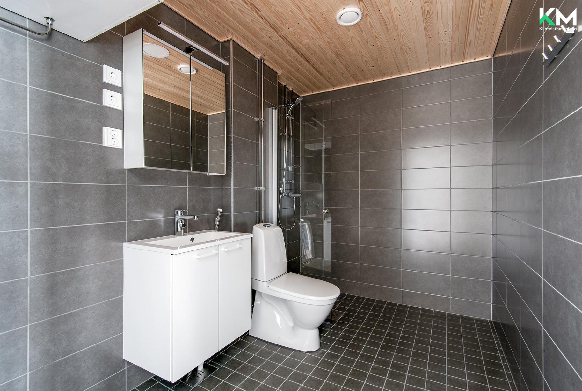 Linkkitorninkatu 3, Pääskyvuori, Turku