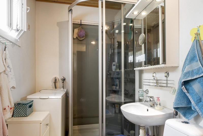 Hanhikkitie 6, Rajakylä, Oulu