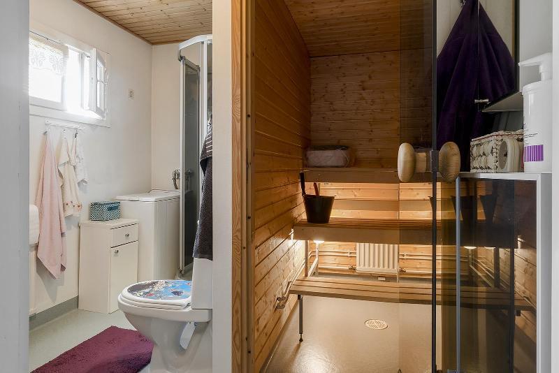 Hanhikkitie 6, Rajakylä, Oulu