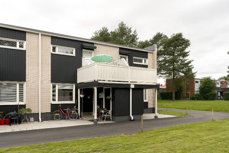 Hanhikkitie 6, Rajakylä, Oulu