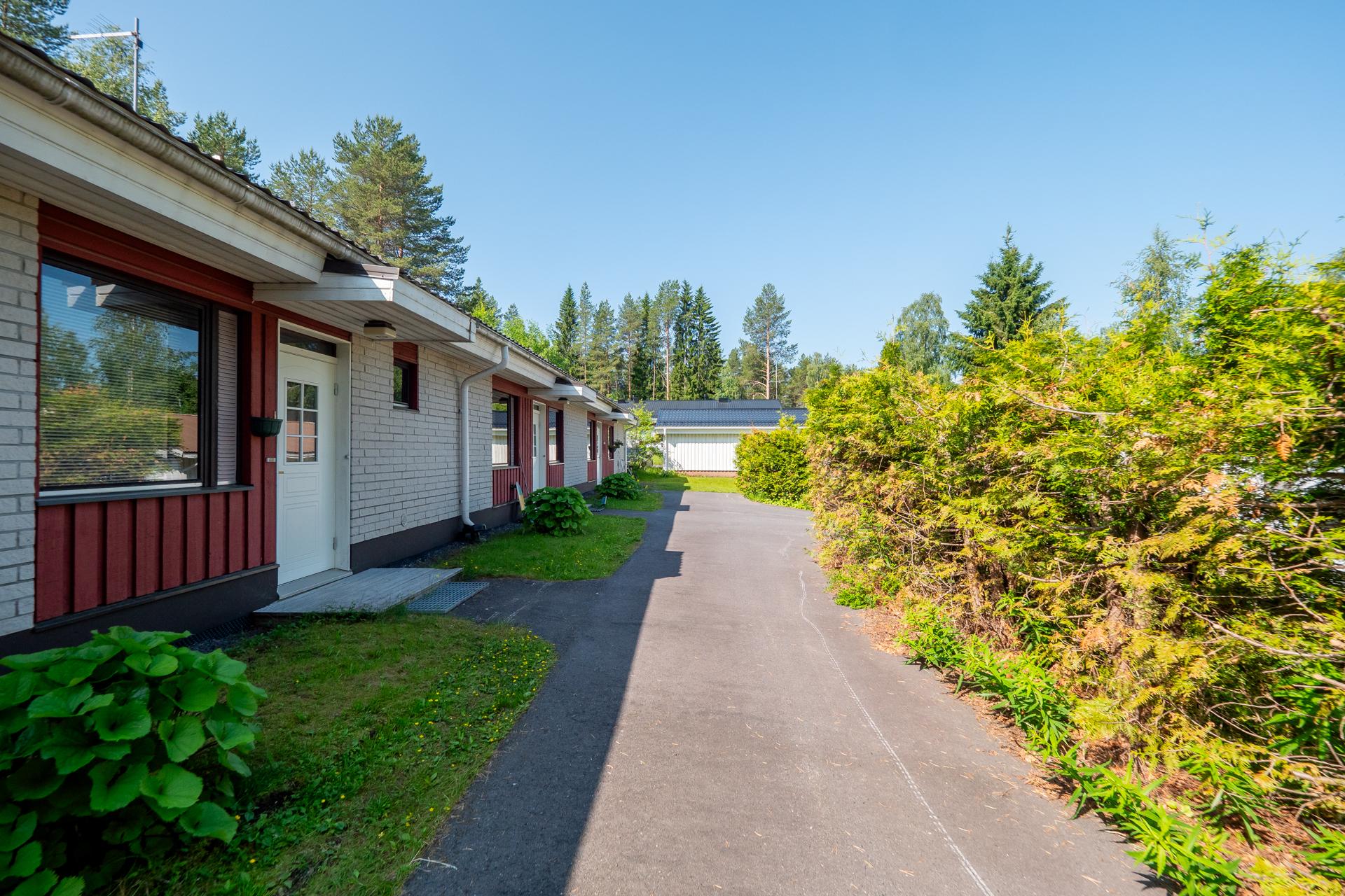 Nielukuja 2, Kiiminki, Oulu