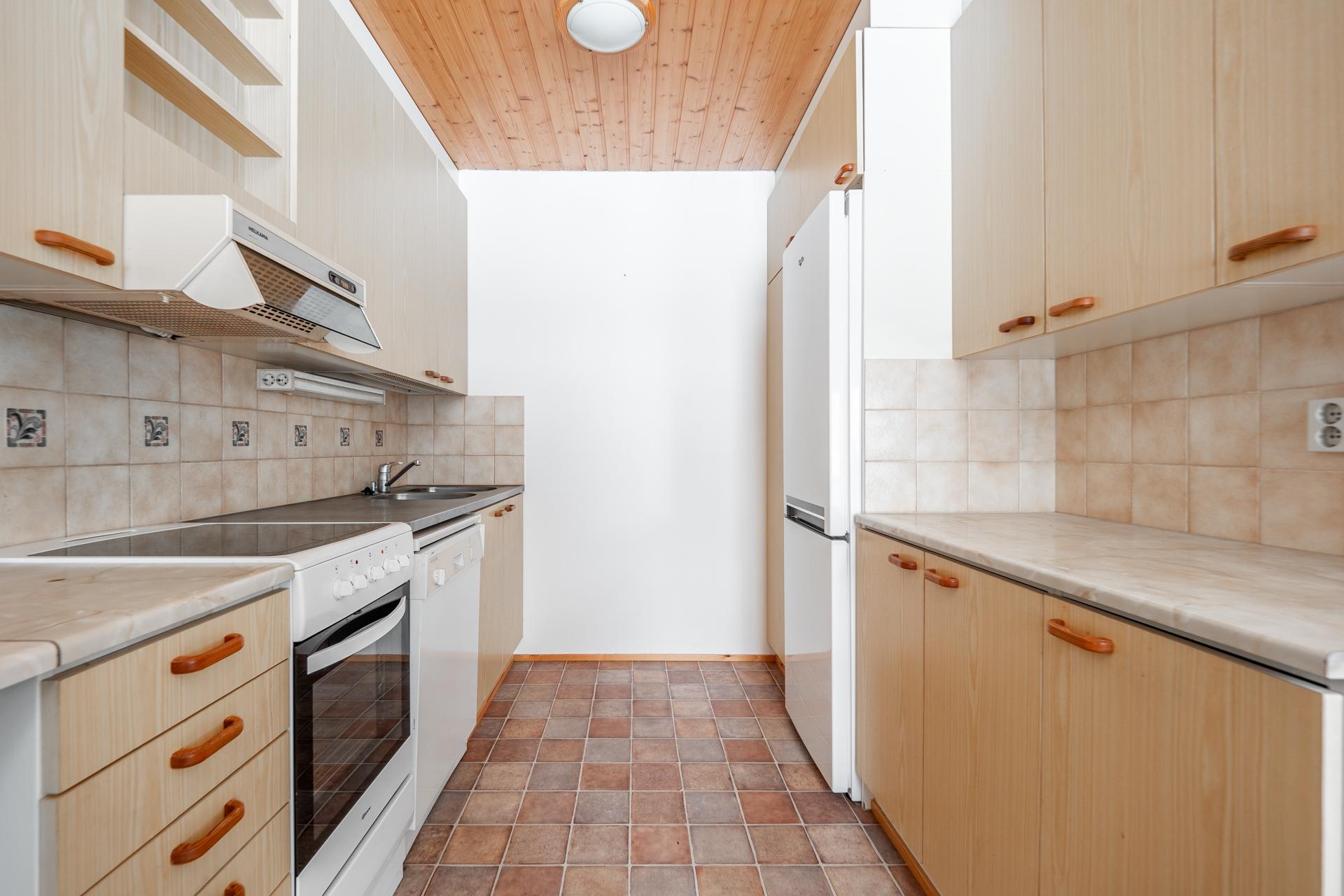 Nielukuja 2, Kiiminki, Oulu