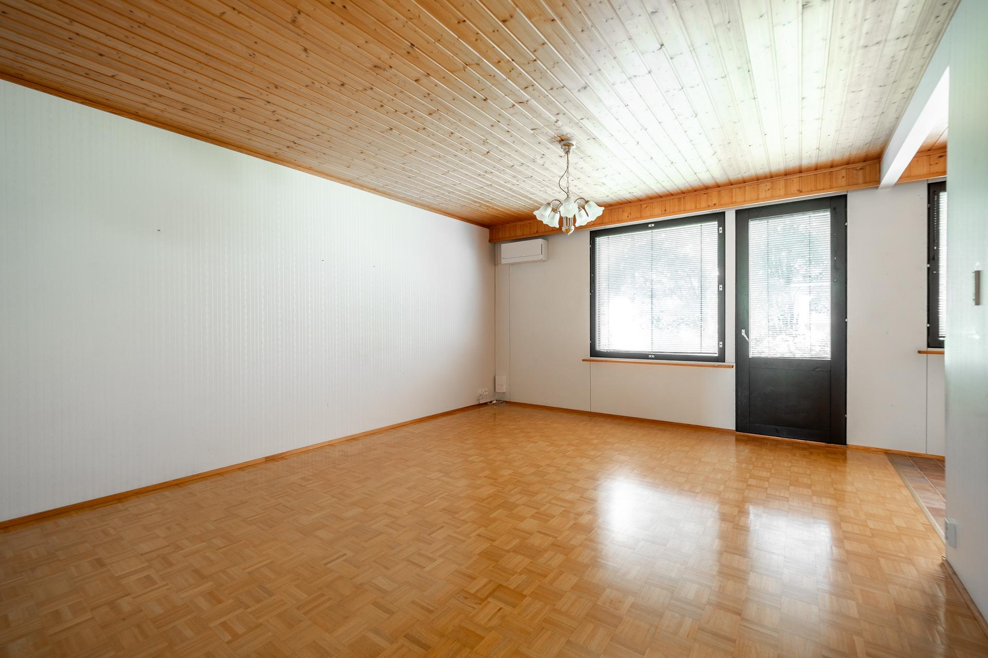 Nielukuja 2, Kiiminki, Oulu