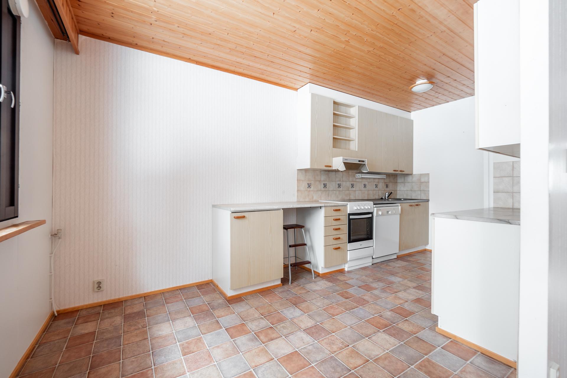 Nielukuja 2, Kiiminki, Oulu