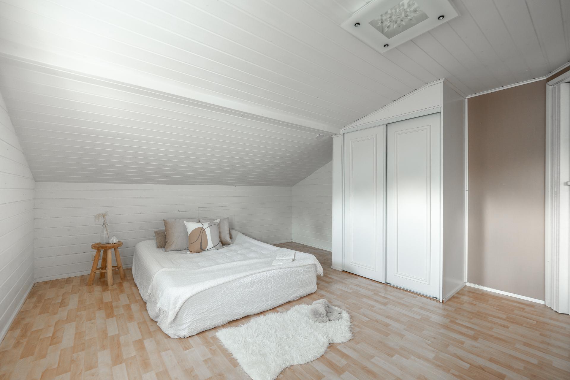 Nuutintie 5, Myllyoja, Oulu