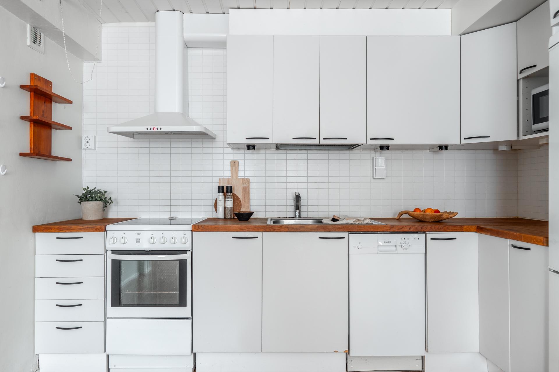 Nuutintie 5, Myllyoja, Oulu