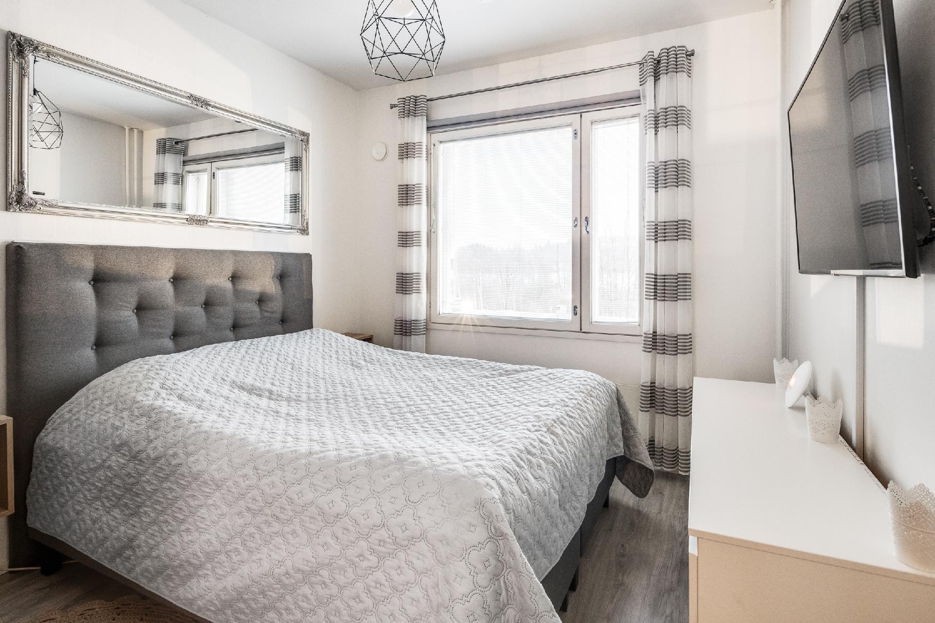 Haltiantie 4, Louhela, Vantaa