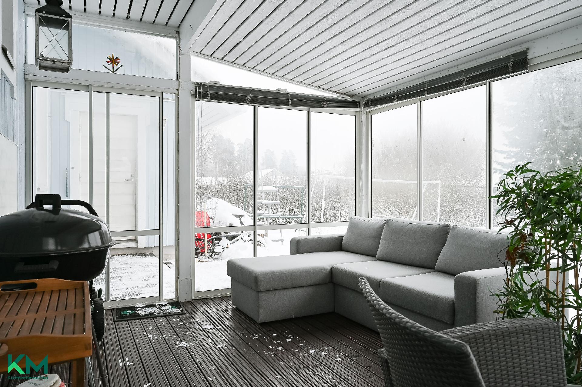 Jauhokatu 10, Vartiolaakso, Lahti