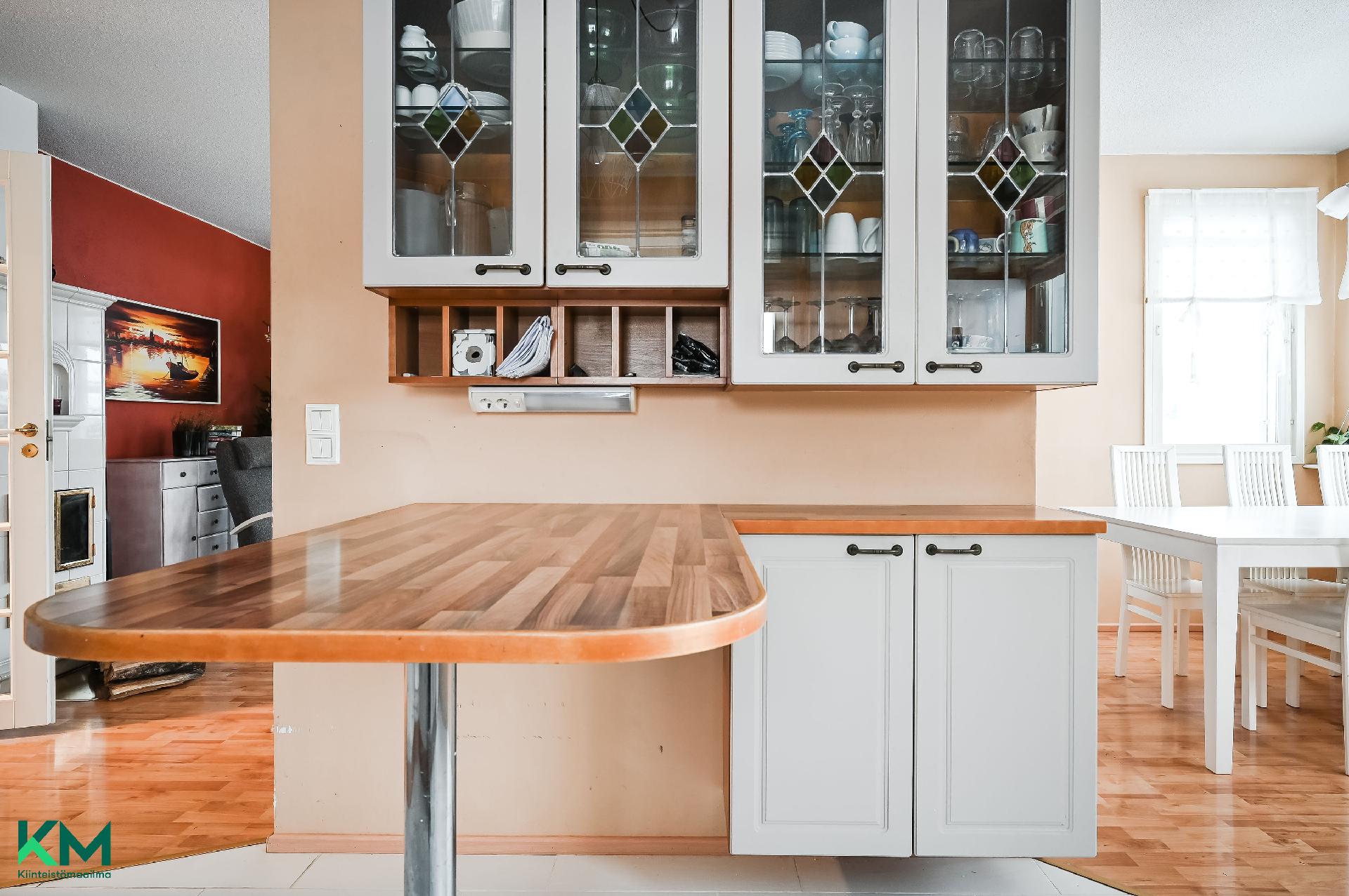 Jauhokatu 10, Vartiolaakso, Lahti