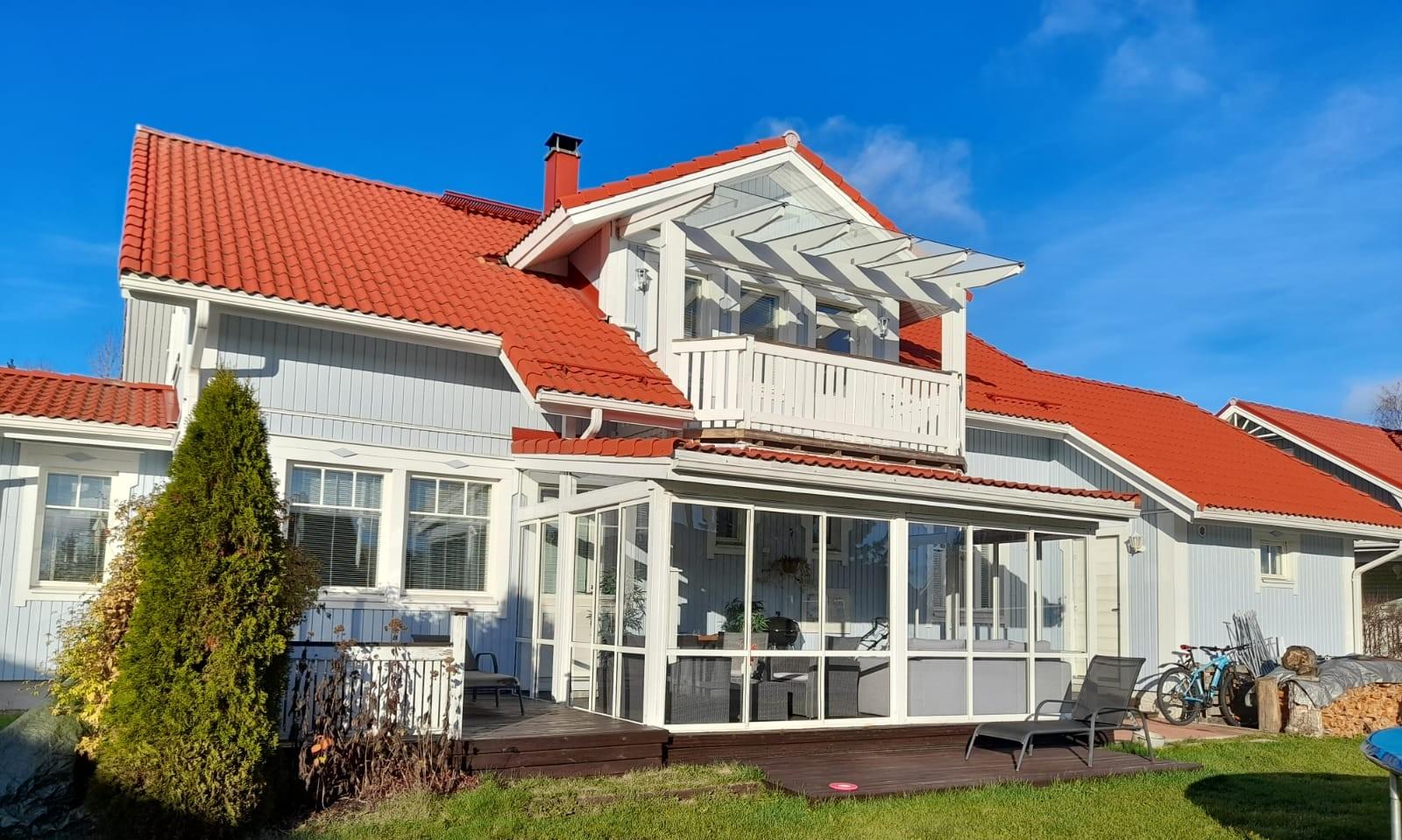 Jauhokatu 10, Vartiolaakso, Lahti