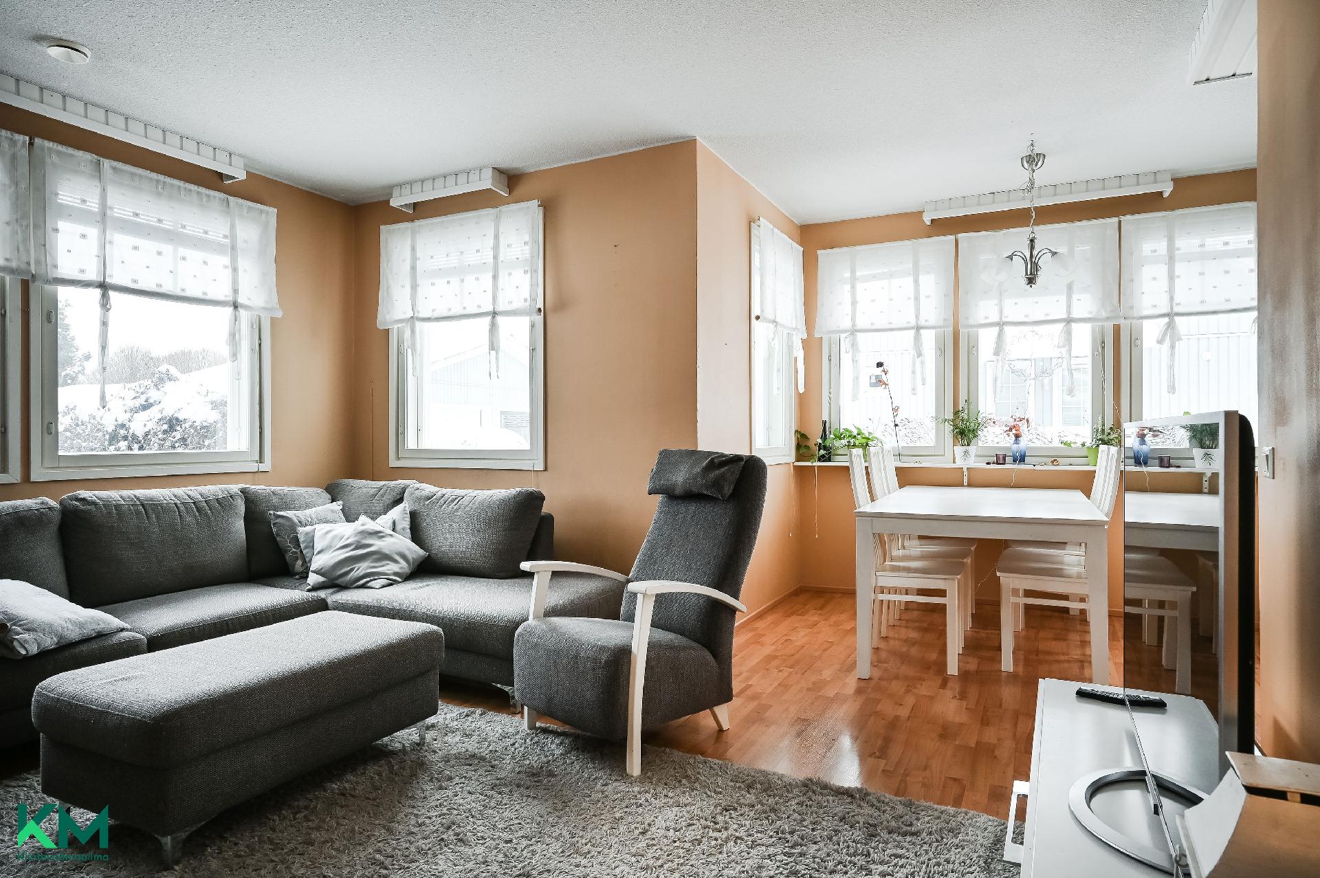 Jauhokatu 10, Vartiolaakso, Lahti