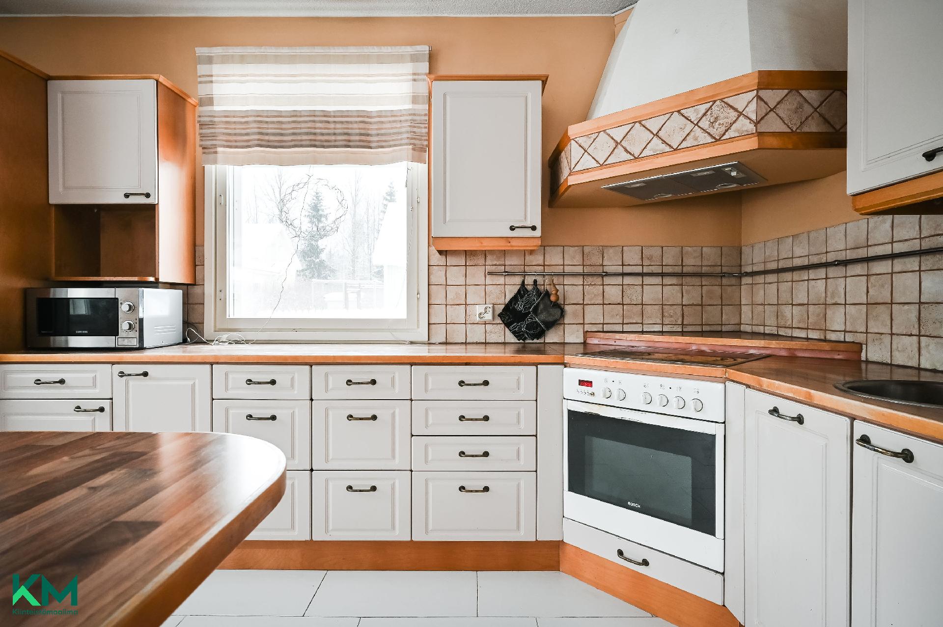 Jauhokatu 10, Vartiolaakso, Lahti