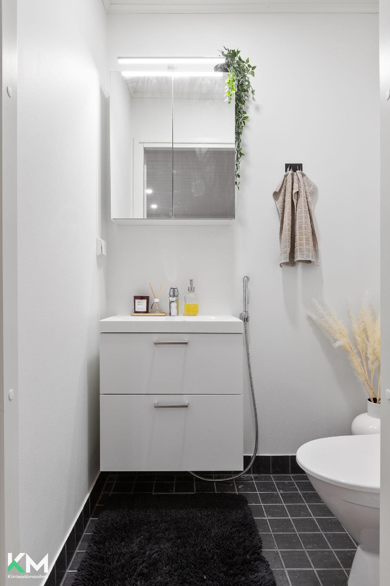 Akselikatu 6, Pirttiharju, Lahti