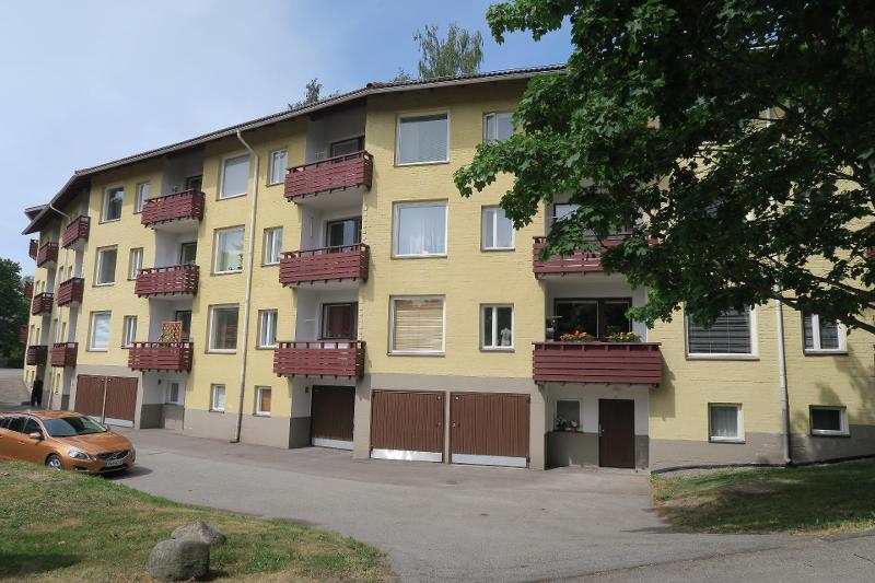 Männikkötie 5, Maunula, Helsinki