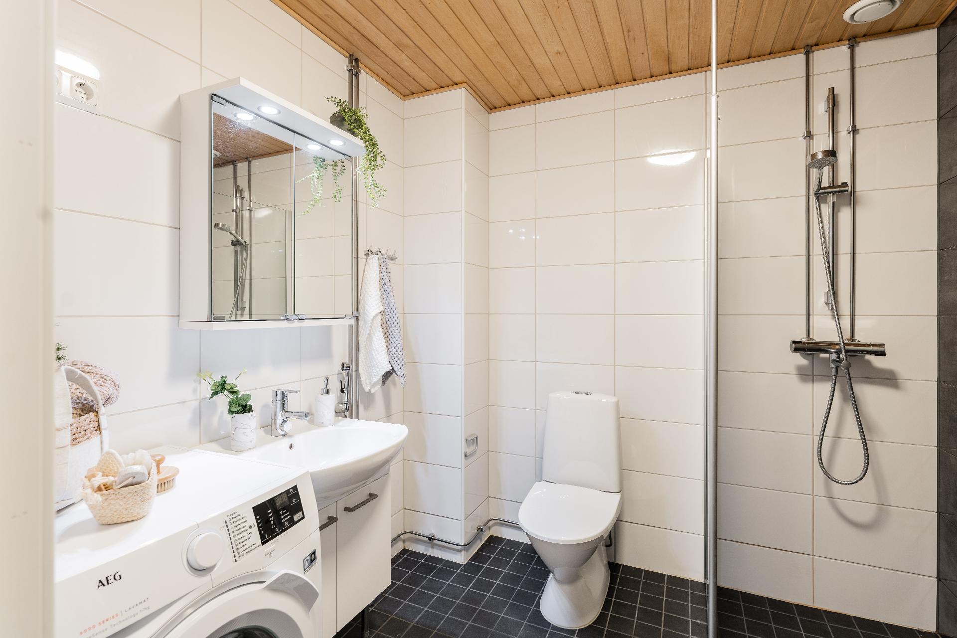 Rautatienkatu 31, Keskusta, Oulu