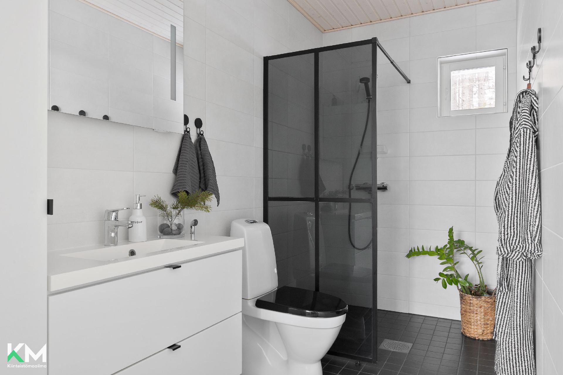 Palosirkanpolku 10, Vääksy, Asikkala