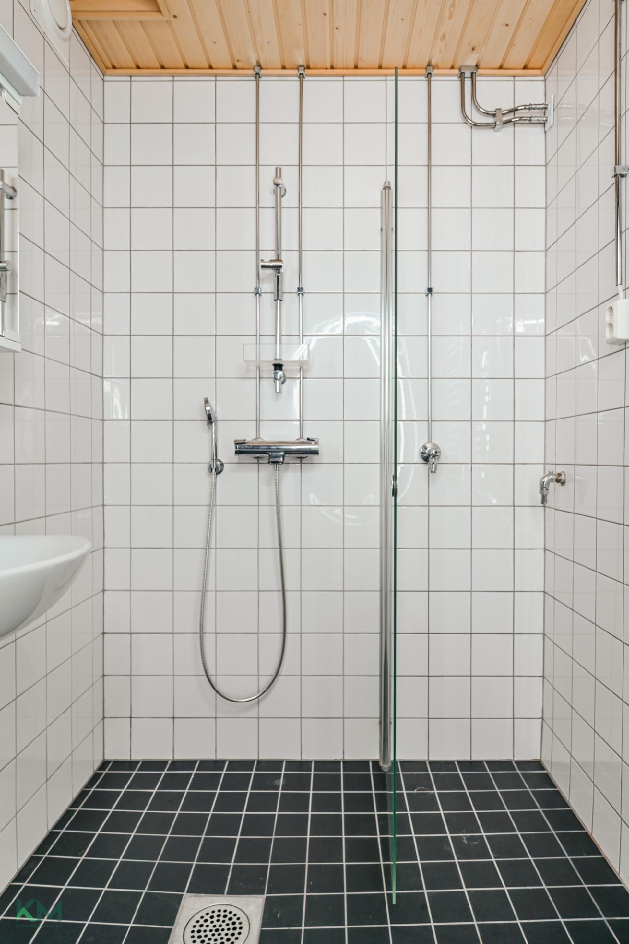 Kanahaukantie 1, Kaukovainio, Oulu