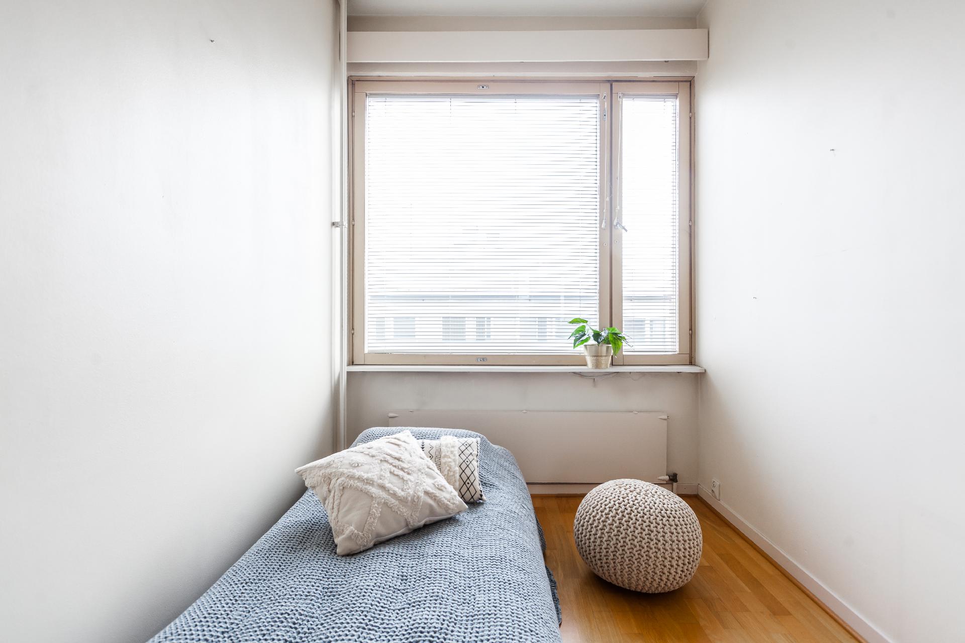 Isokatu 8, Keskusta, Oulu