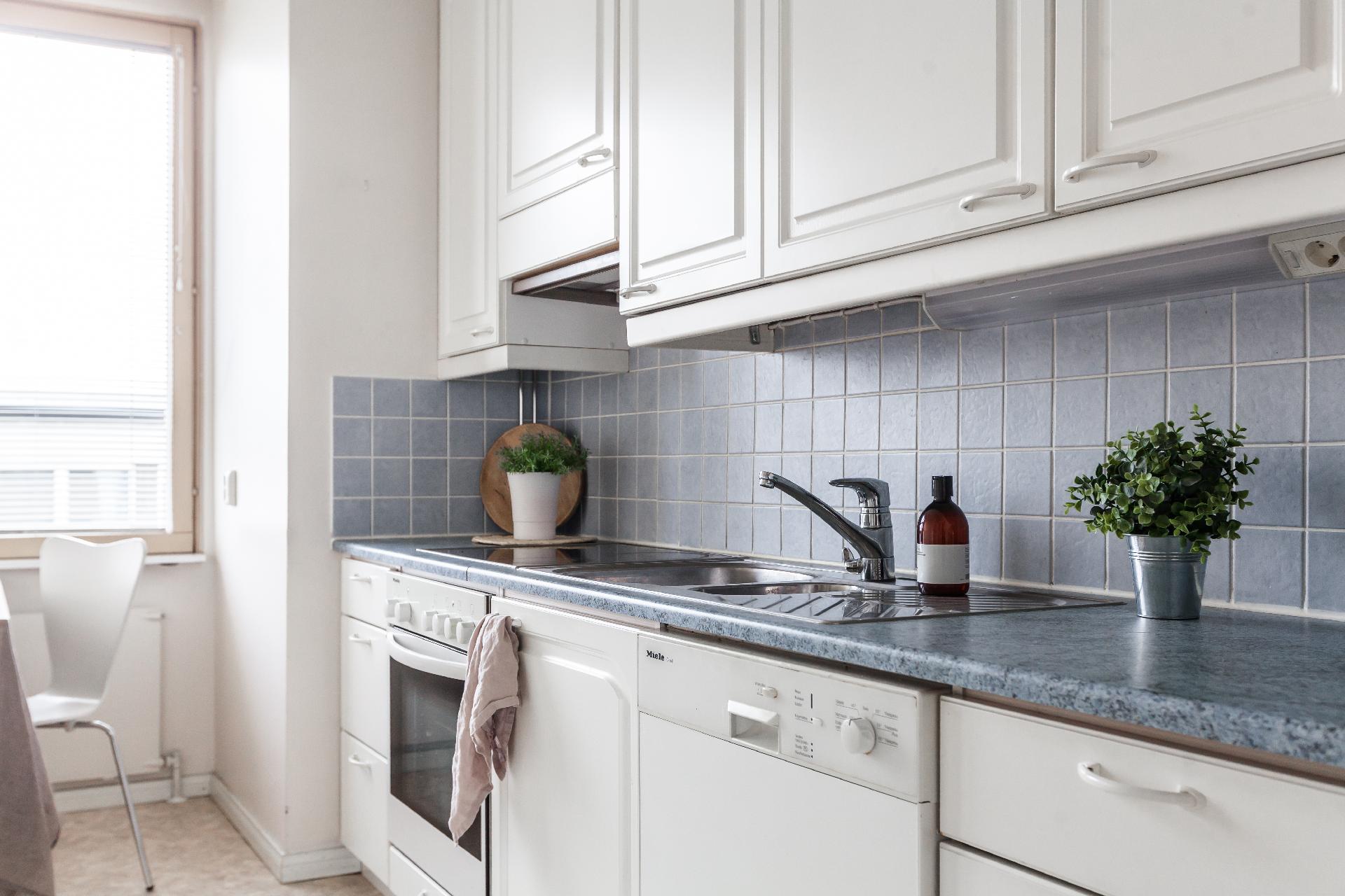 Isokatu 8, Keskusta, Oulu