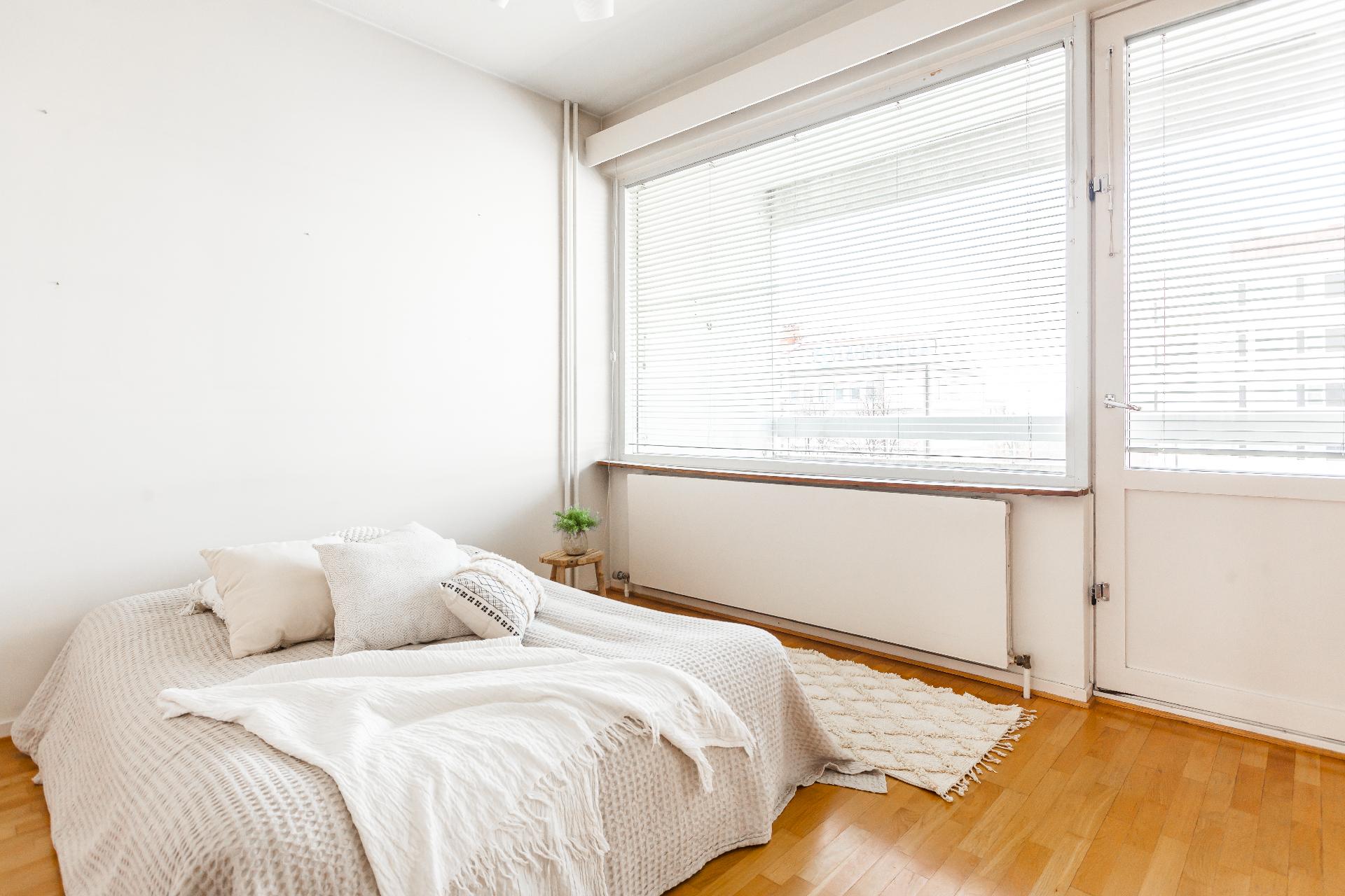 Isokatu 8, Keskusta, Oulu