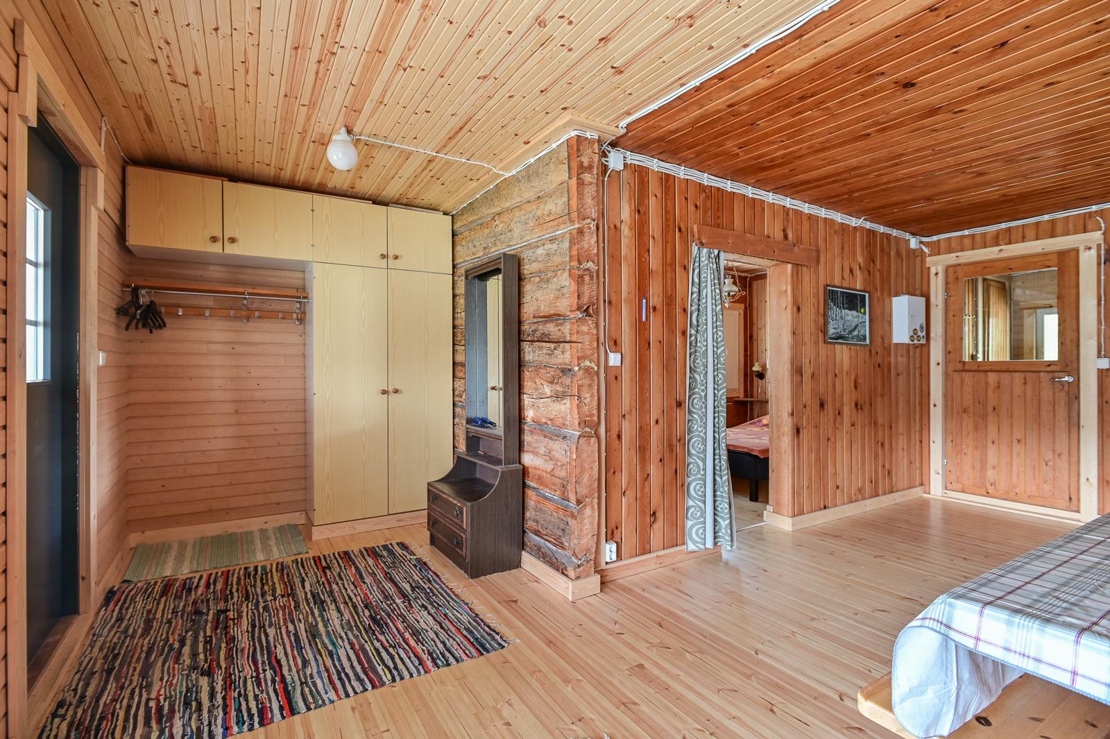 Kulmasaarentie 1, Tannila, Oulu