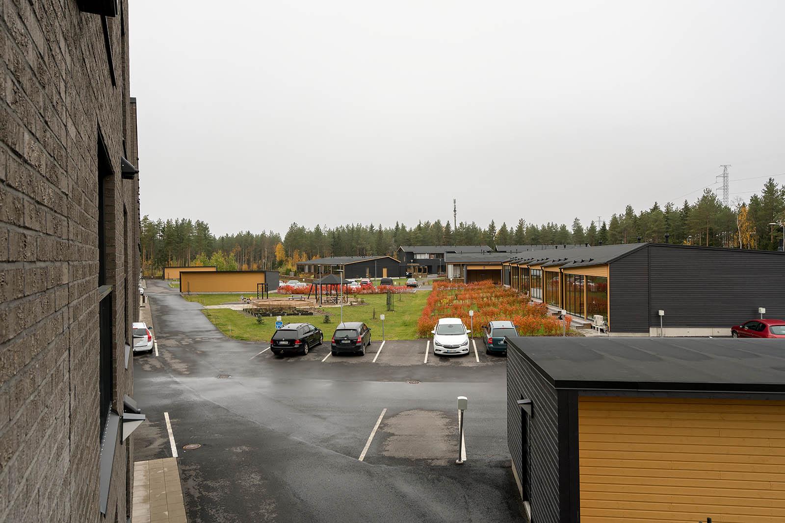 Muuripadantie 1, Kiulukangas, Oulu