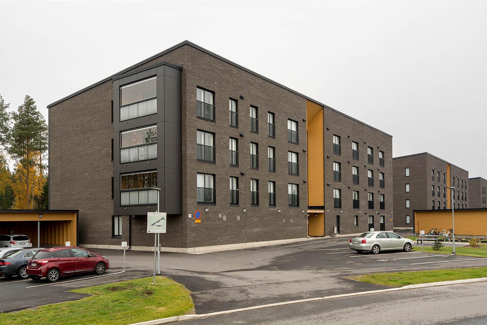Muuripadantie 1, Kiulukangas, Oulu