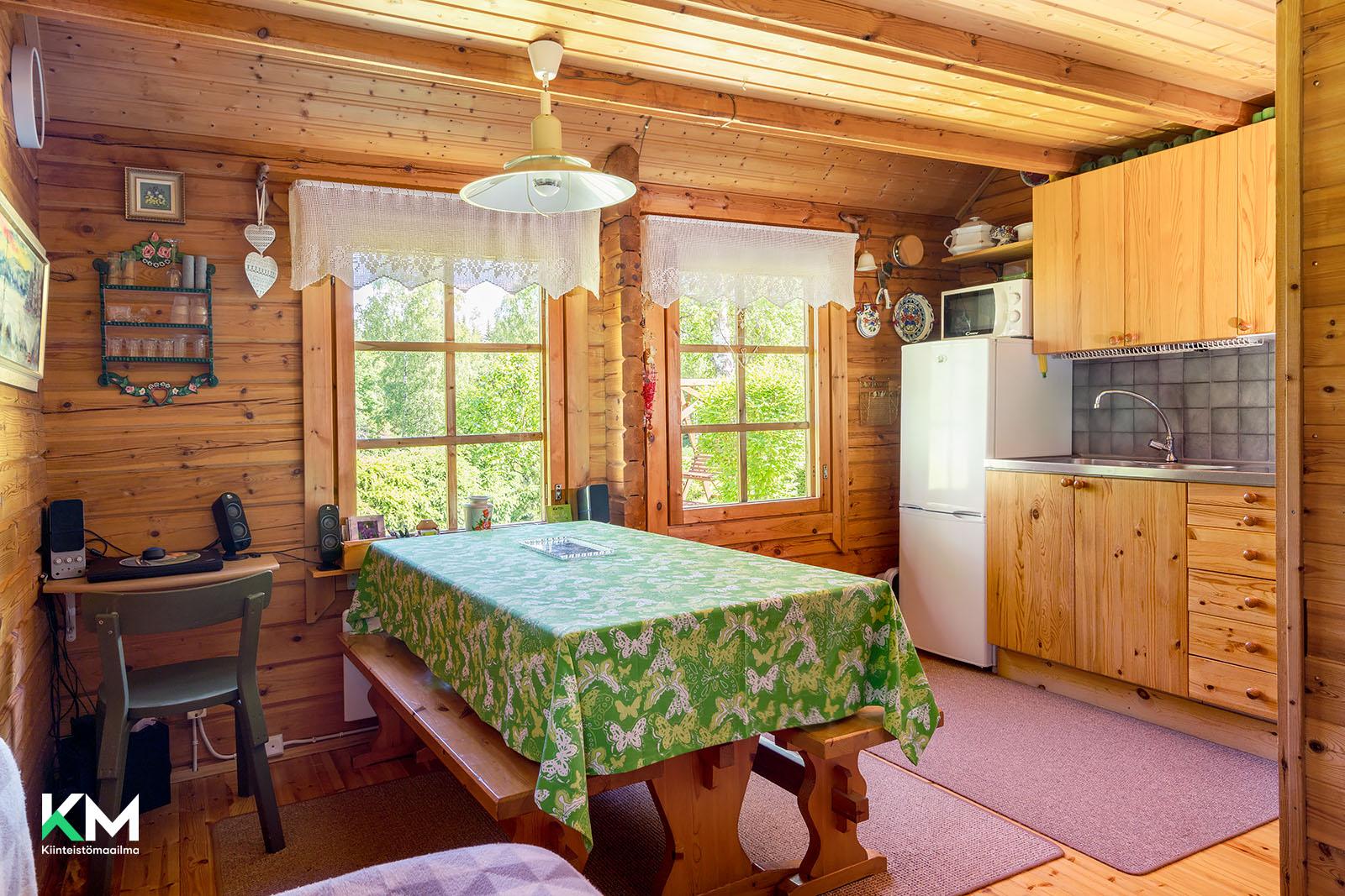 Hanhisaari 20, Hanhiperä, Oulu