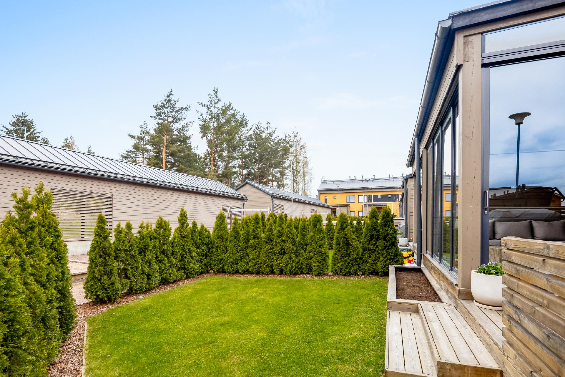 Sienikuja 2, Ylästö, Vantaa