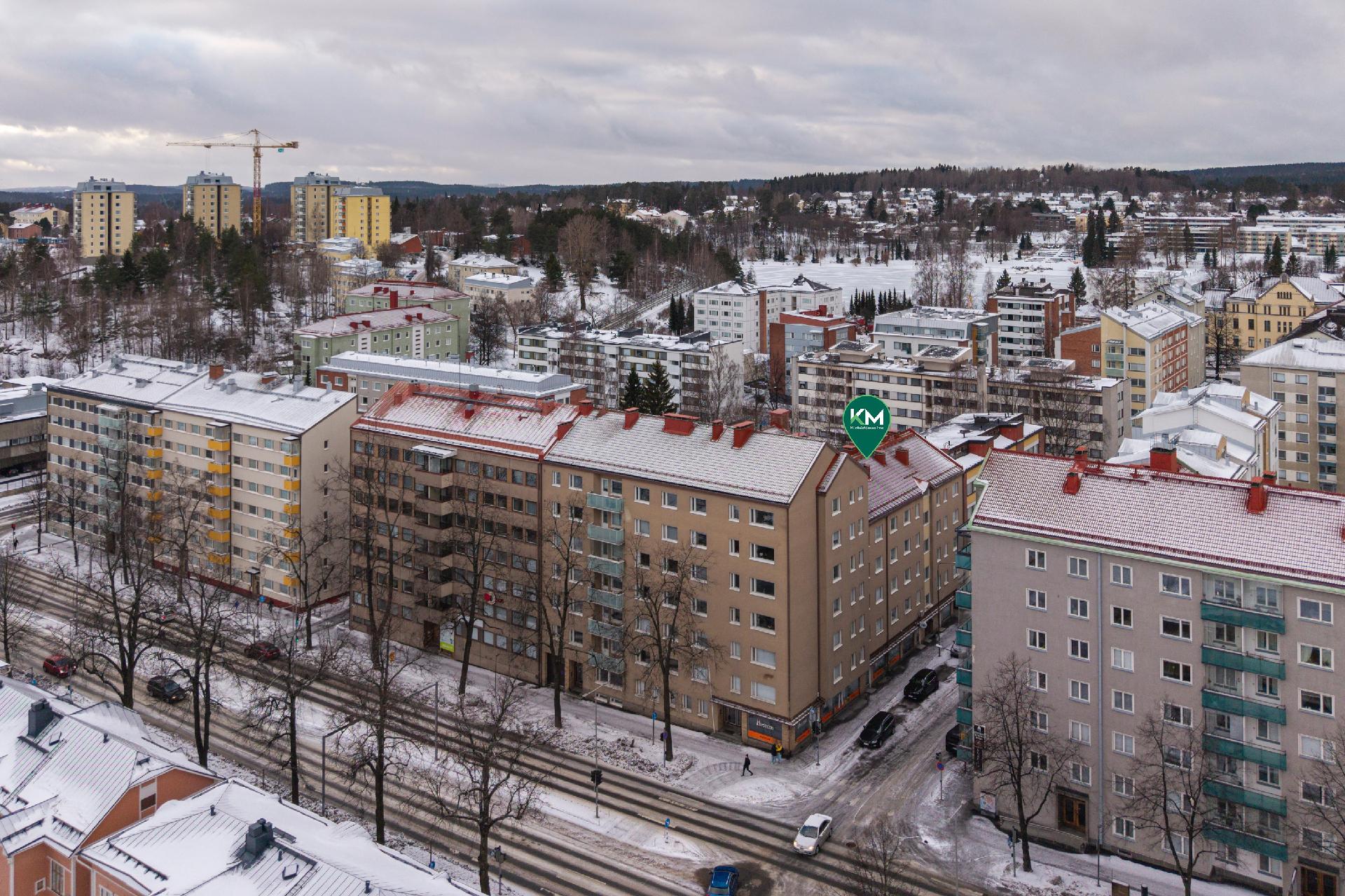 Valkeisenlammelle matkaa parisataa metriä