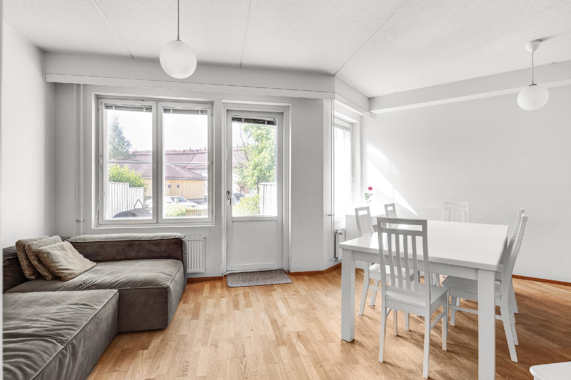 Hagelstamintie 15, Kartanonkoski, Vantaa