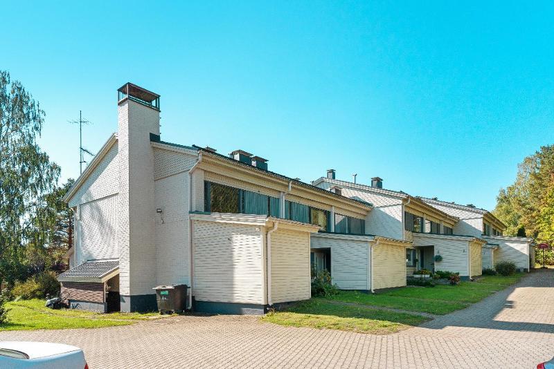 Keltakuja 8, Martinlaakso, Vantaa