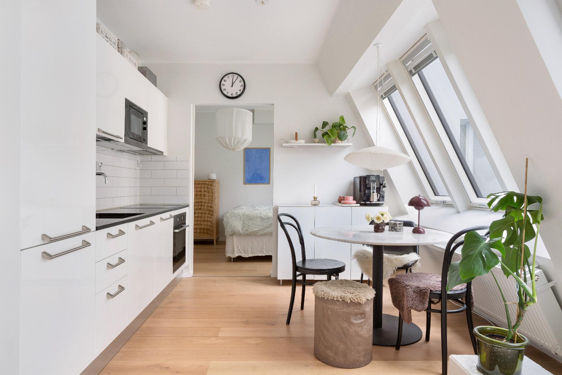 Ruoholahdenkatu 4, Kamppi, Helsinki