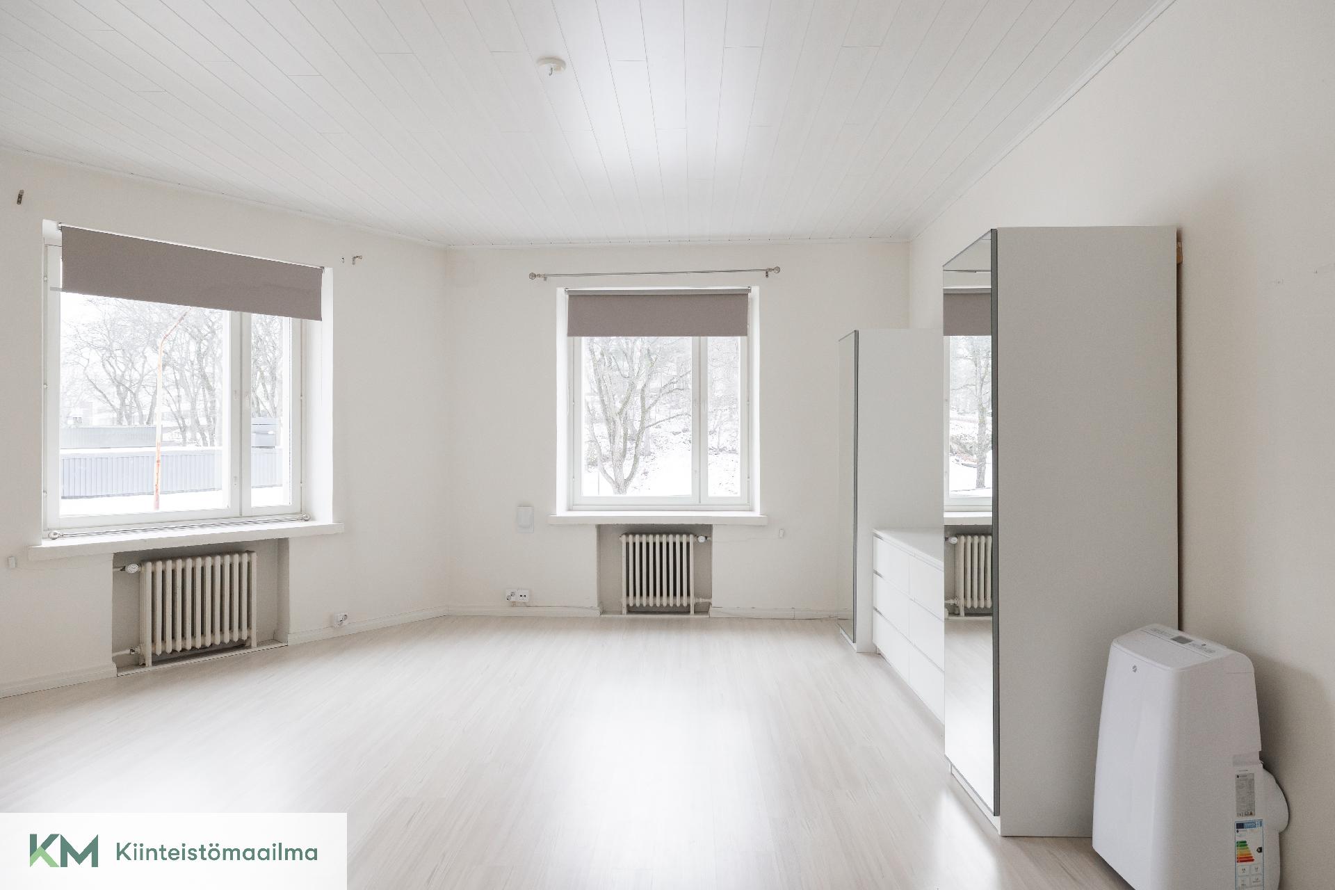 Opistokatu 8, Kotkansaari, Kotka