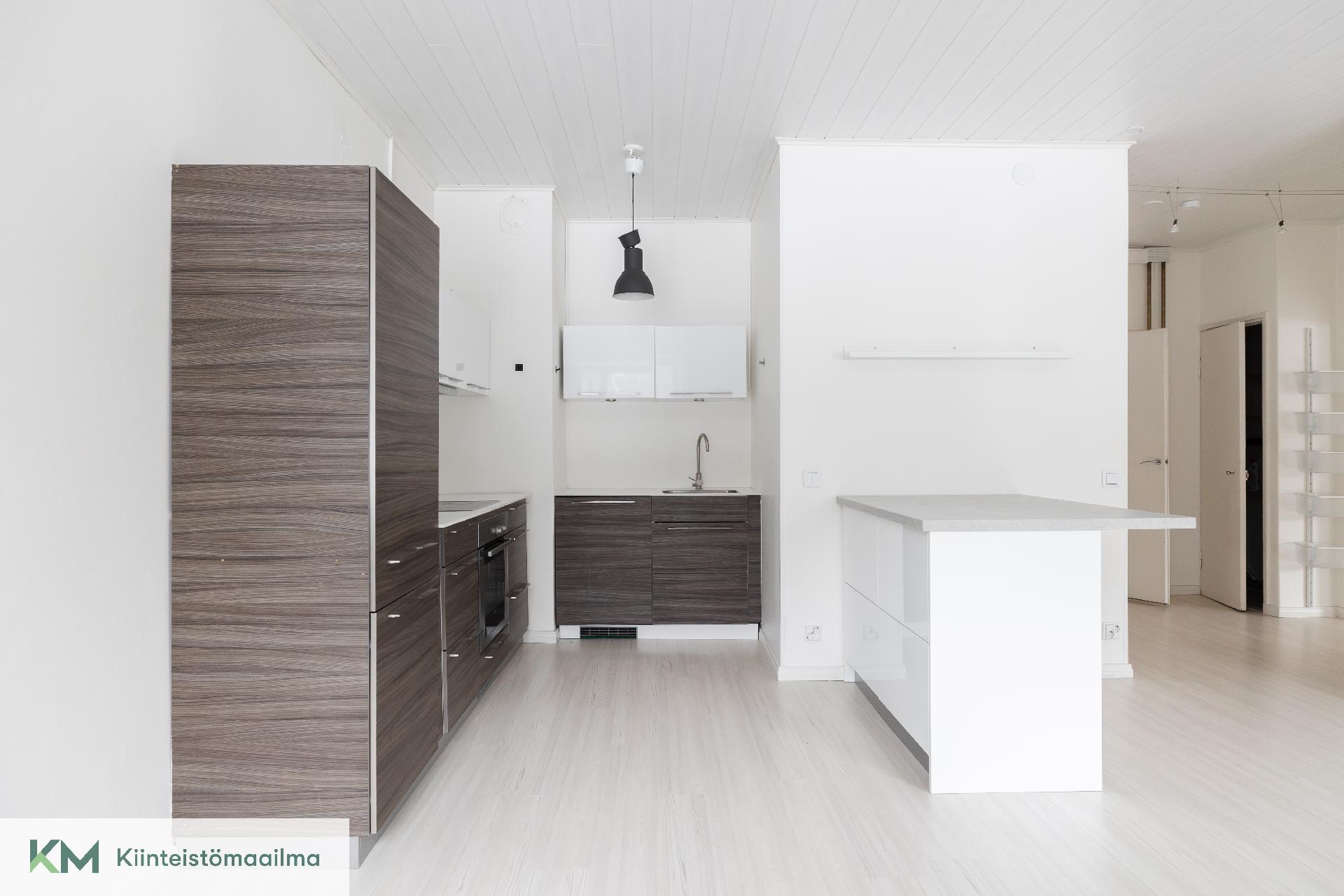 Opistokatu 8, Kotkansaari, Kotka