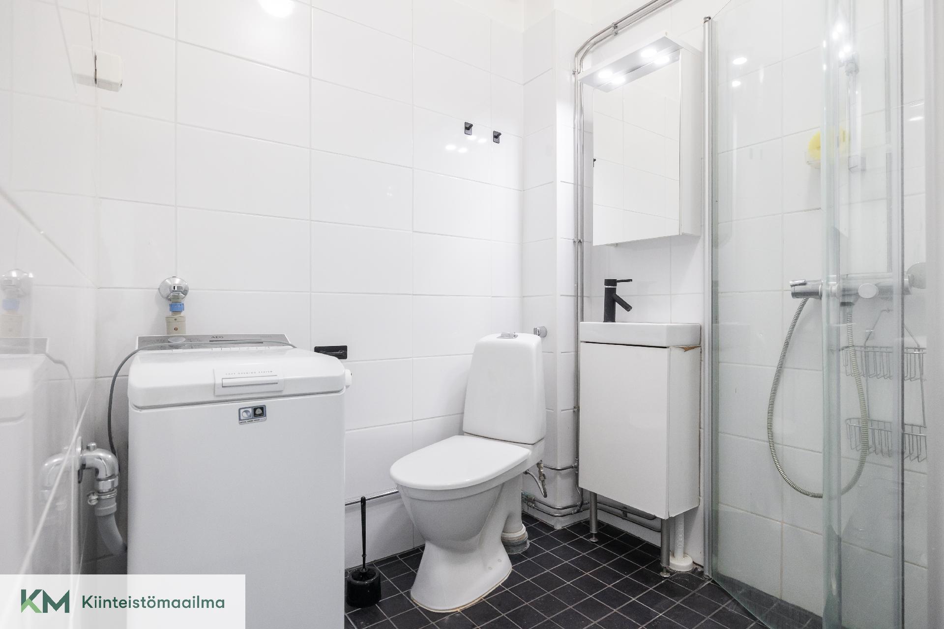 Opistokatu 8, Kotkansaari, Kotka