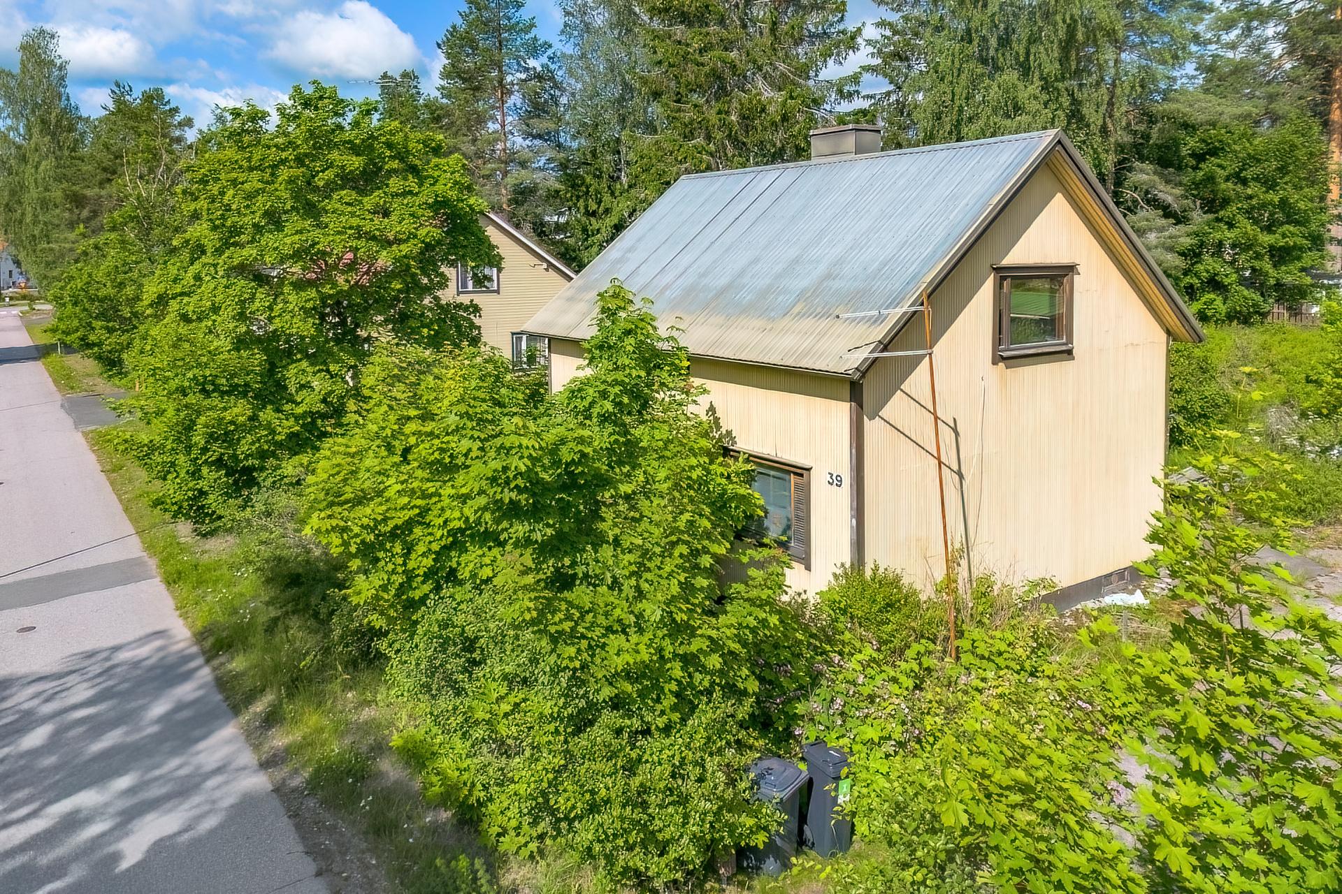 Metsästäjänkatu 39, Kruununpuisto, Hyvinkää